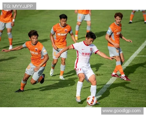 足球深度：解密深圳足球队的控制